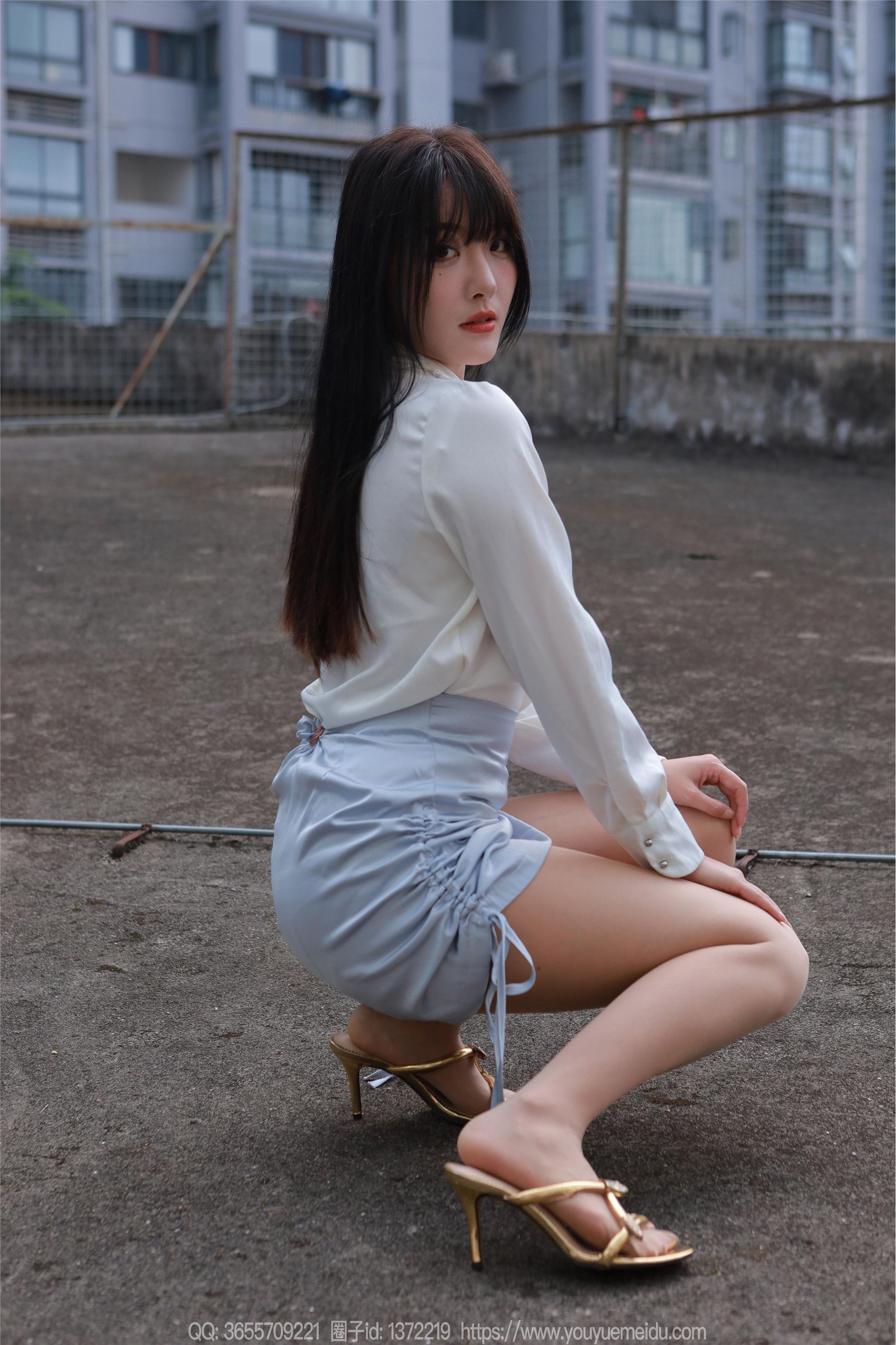 IESS异思趣向  2024.11.10 丝享家 1894 婉萍《蓝色短裙（下）》